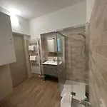Residenza Pezzani Pensjonat 4*