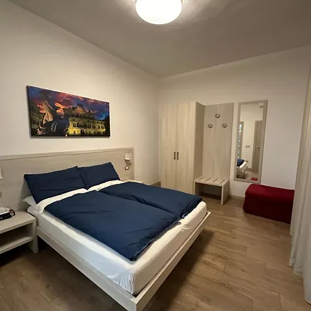 Residenza Pezzani パルマ