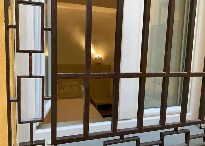 Casa de hóspedes Residenza Pezzani 4*