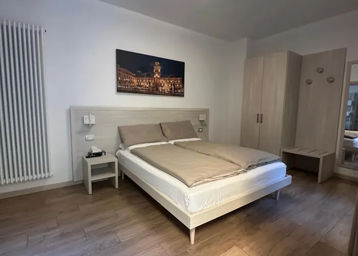 Residenza Pezzani 帕爾馬