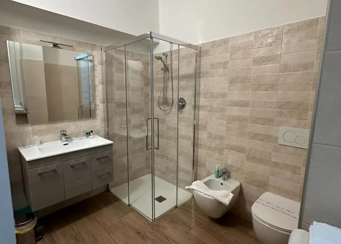 Residenza Pezzani 招待所 4*